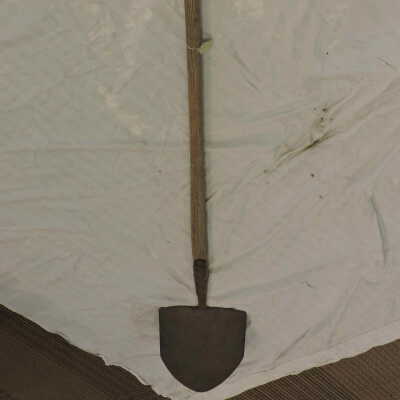 Shovel