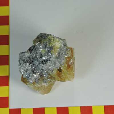 Citrine Quartz in Muscovite