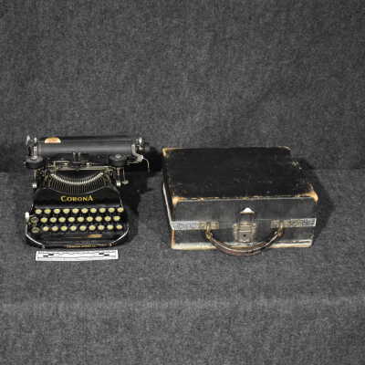Folding Portable Typewriter
