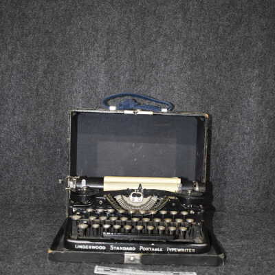 Underwood Typewriter