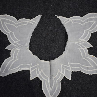 Collar