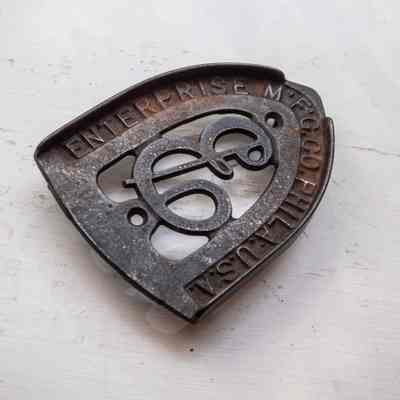 Iron Trivet