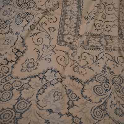 Tablecloth - Lace