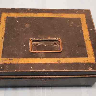 Tin Box