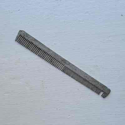 Comb