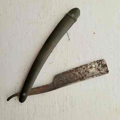 Straight Razor