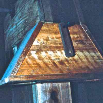 Third floor, part of elevator