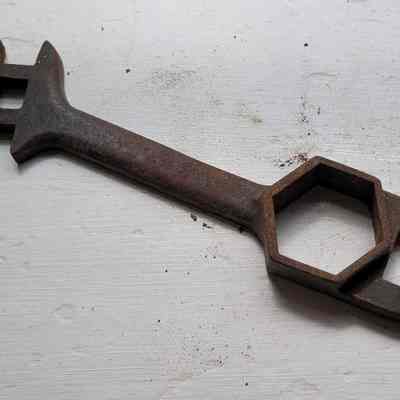 Wrench