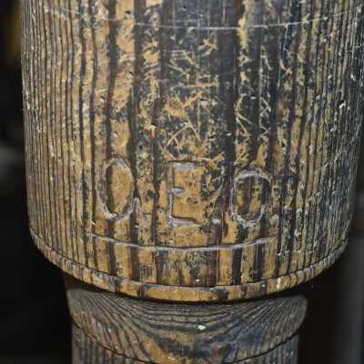 Bedpost O.E.C.