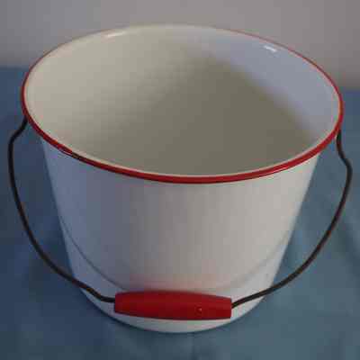 Pail