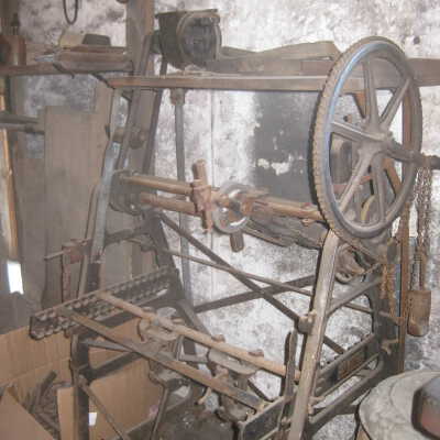 Ideal Lawn Mower Grinder (WB-5)