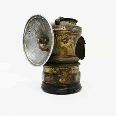 Auto-Lite: Carbide Miner's Headlamp