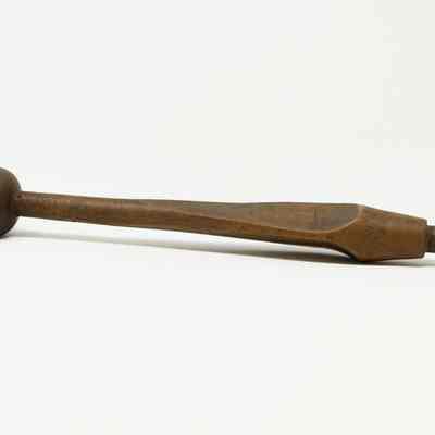 unknown wooden object