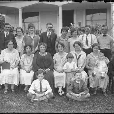 Murfett Family Photo