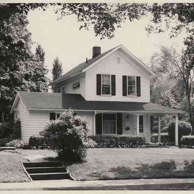 21710 Fairmount Boulevard