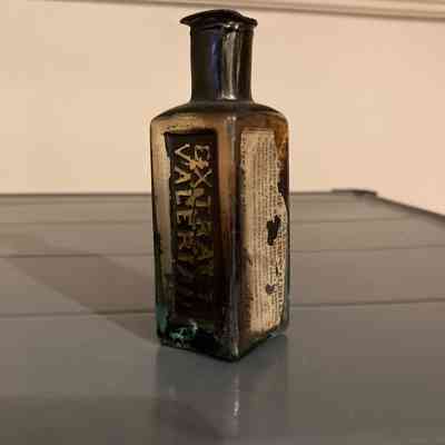 Valerian Extract Bottle
