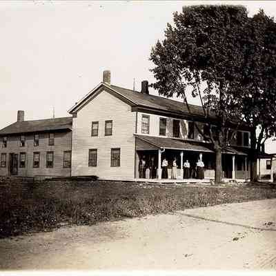 Hotel in Kirtland, Ohio, 1898