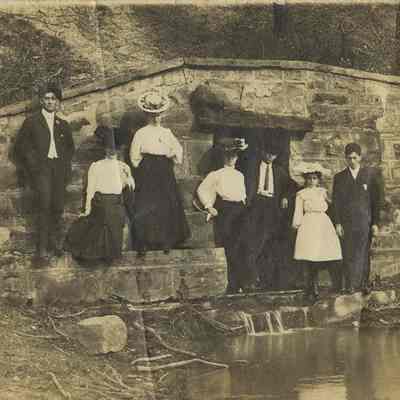 Hecker-Kehres Families at Upper Lake, c.1906