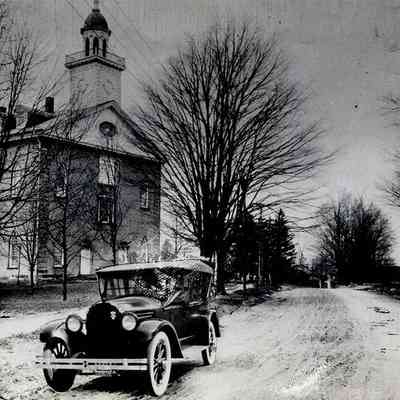 Kirtland Temple and Street Scene, Kirtland, Ohio (Looking North), 1915