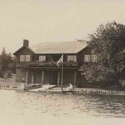 Shaker Lakes Canoe Club Boathouse, 1920s