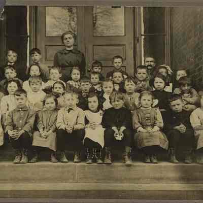 East View School 2nd Grade Class Photo, c.1913