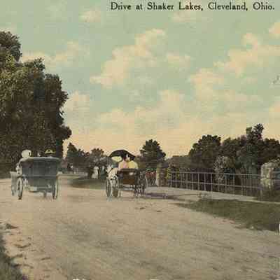 Drive at Shaker Lakes, Cleveland, Ohio Postcard