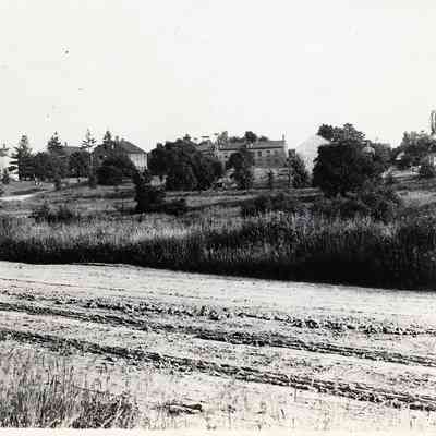 Center Family from South Park Boulevard (Northwest View), 1898