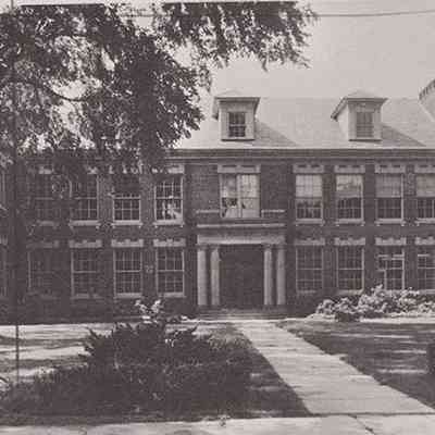 Boulevard School