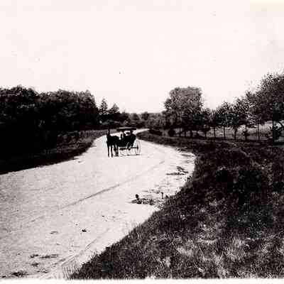 South Park Boulevard West of Lee Road, 1900
