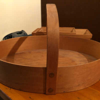 Shaker Herb Carrier