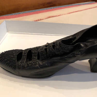 Black Shoes