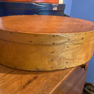 Shaker Oval Box with Inscription