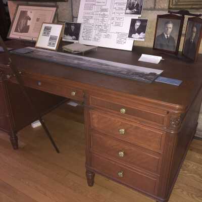 Van Sweringen Desk
