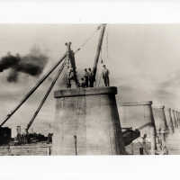 Constructing the Seven Mile Bridge