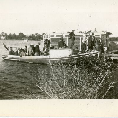 Powerboat with Passengers