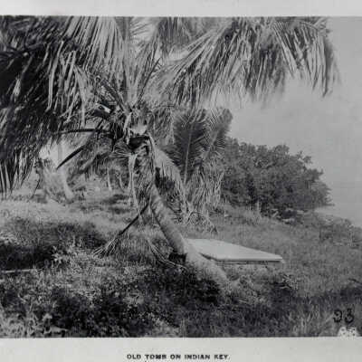 Old Tomb on Indian Key