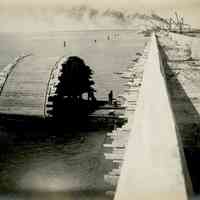 Building the Oversea Railway