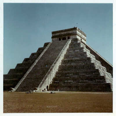 Temple of Kukulcan at Chichén Itzá