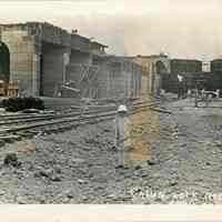 Gatun Lock North Approach