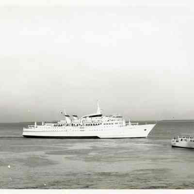 Cruise Ship SUNWARD Arriving at Key West