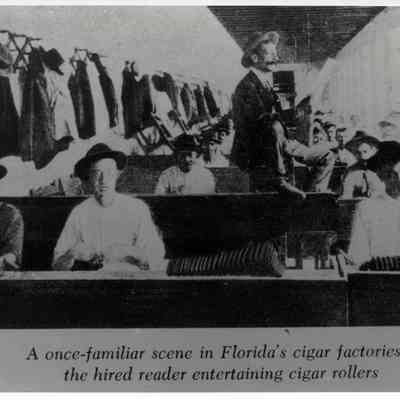 El Lector in a Cigar Factory