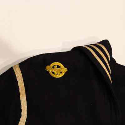 U.S. Navy Uniform Jumper Honorable Discharge patch: © Key West Art & Historical Society