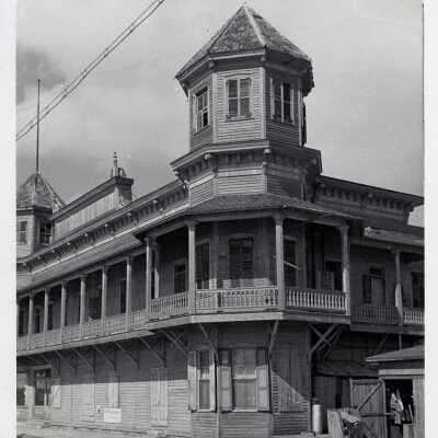 William Curry & Sons Building