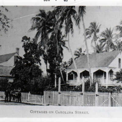 Cottages on Caroline Street