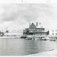 Custom House Building
