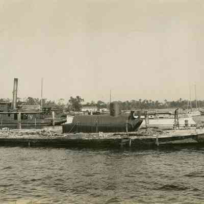 Building the Oversea Railway