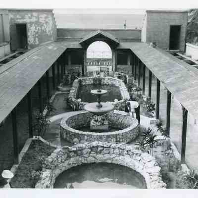 Key West Aquarium Interior