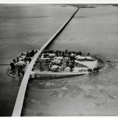 Seven Mile Bridge over Pigeon Key