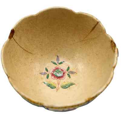 Floral Teacup Interior: © Key West Art & Historical Society