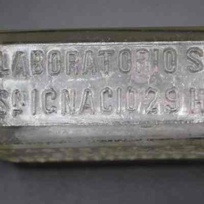 Cuban Medicine Bottle Magnesia Aereada: © Key West Art & Historical Society